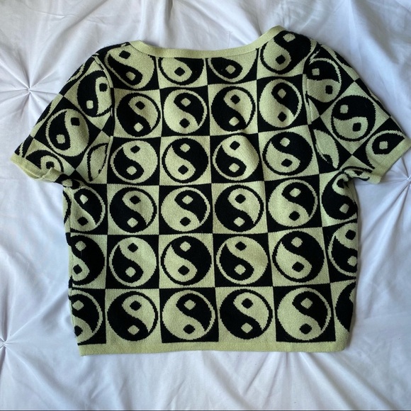 NWT Pacsun/LA Hearts Knit Yin Yang Button Up - Picture 2 of 5